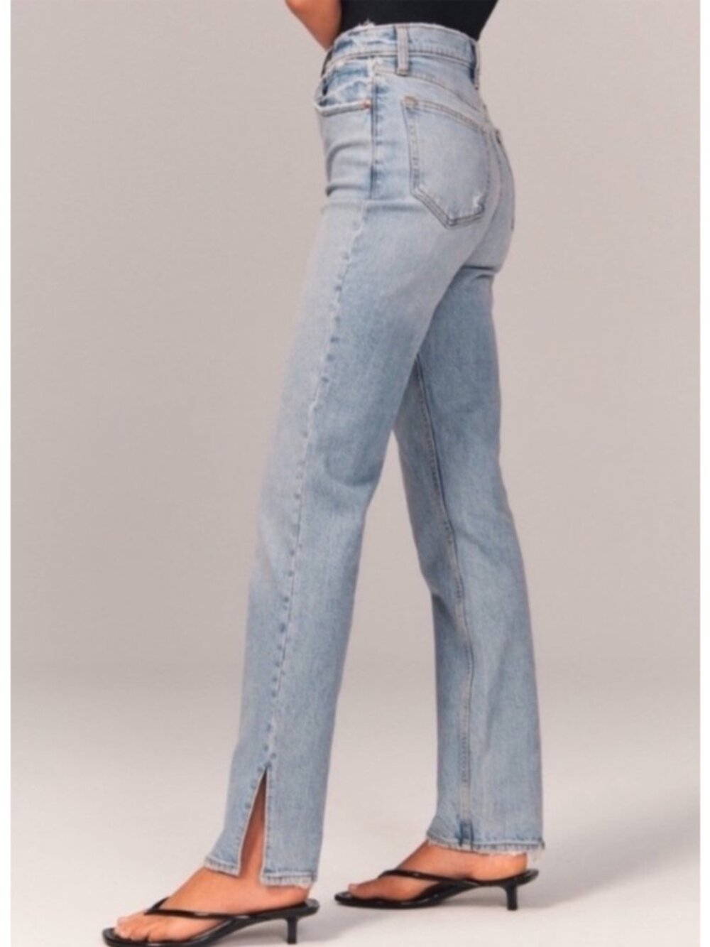 Abercrombie and Fitch The 90's Straight Ultra High Rise Jeans Curve Love